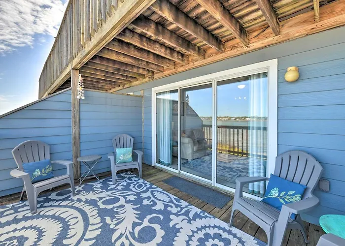 Holiday home Stylish Getaway W/ Dock Access! *