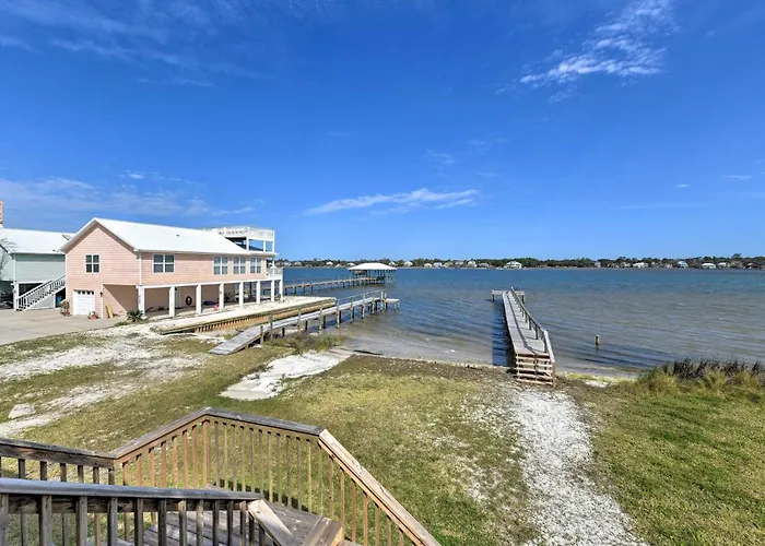 Stylish Getaway W/ Dock Access! * Gulf Shores