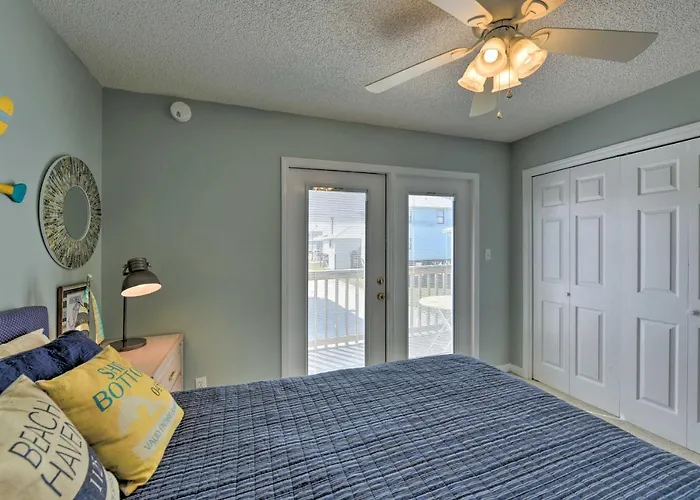 Stylish Getaway W/ Dock Access! Holiday home *