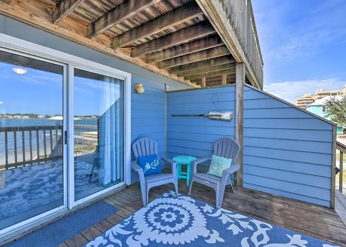 Holiday home Stylish Getaway W/ Dock Access! *